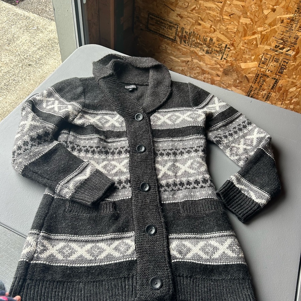 Chic Dark Gray and Light Gray Patterned Cardigan - image 1